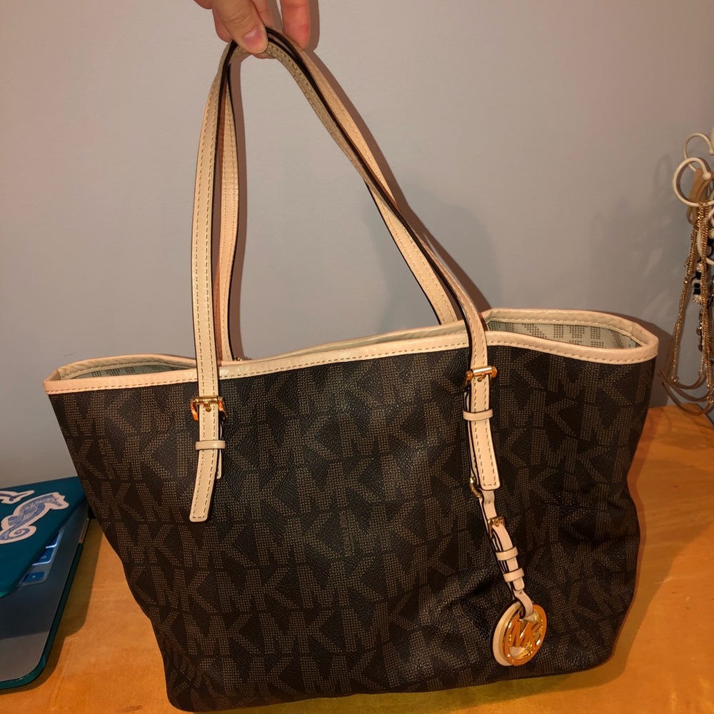 MK purse